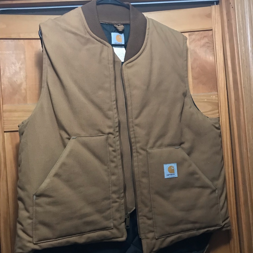 NWOT CARHARTT VEST